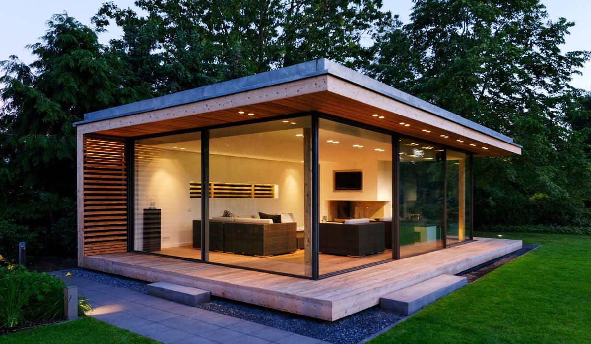 Smart Garden Rooms Integrating IoT for a seamless experience